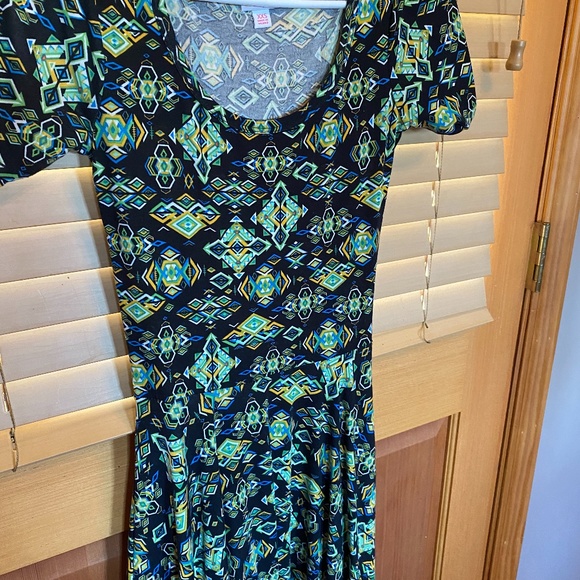 Lula Roe Nicole Dress - Picture 1 of 3